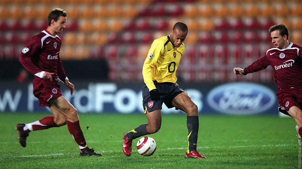 Henry scores against Sparta Preague