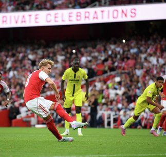 Halftime Penalty | Manchester City