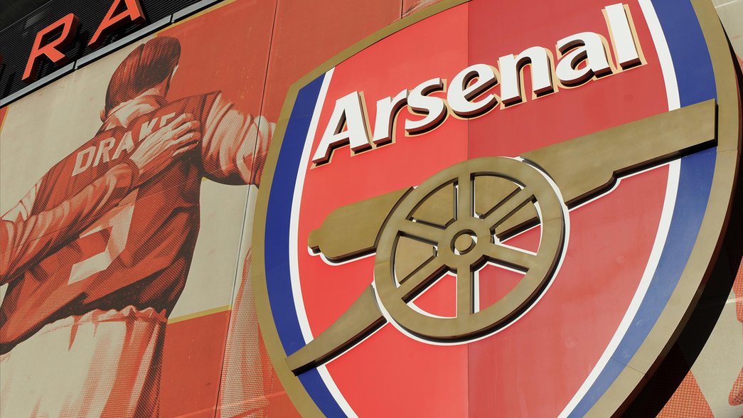 Arsenal crest on Emirates Stadium